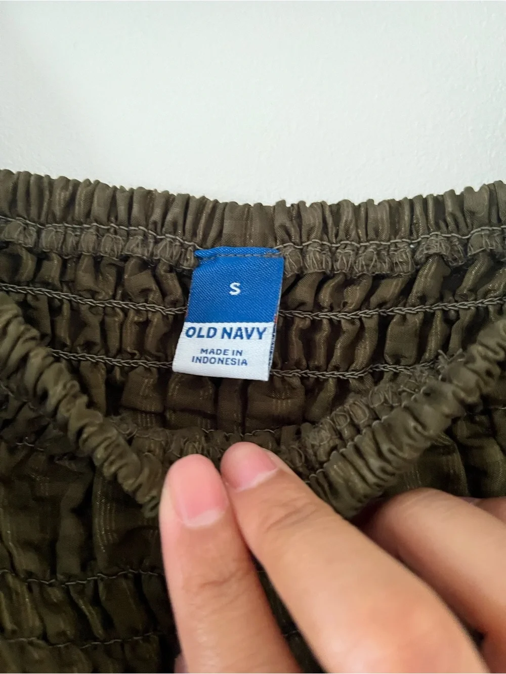 Old Navy Olive Green Smocked Puff Sleeve Peasant Top Small Cottagecore Earthy